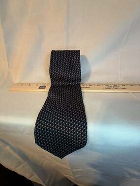 Bergamo New York Men's Geometric Pattern Pure Silk Neck Tie